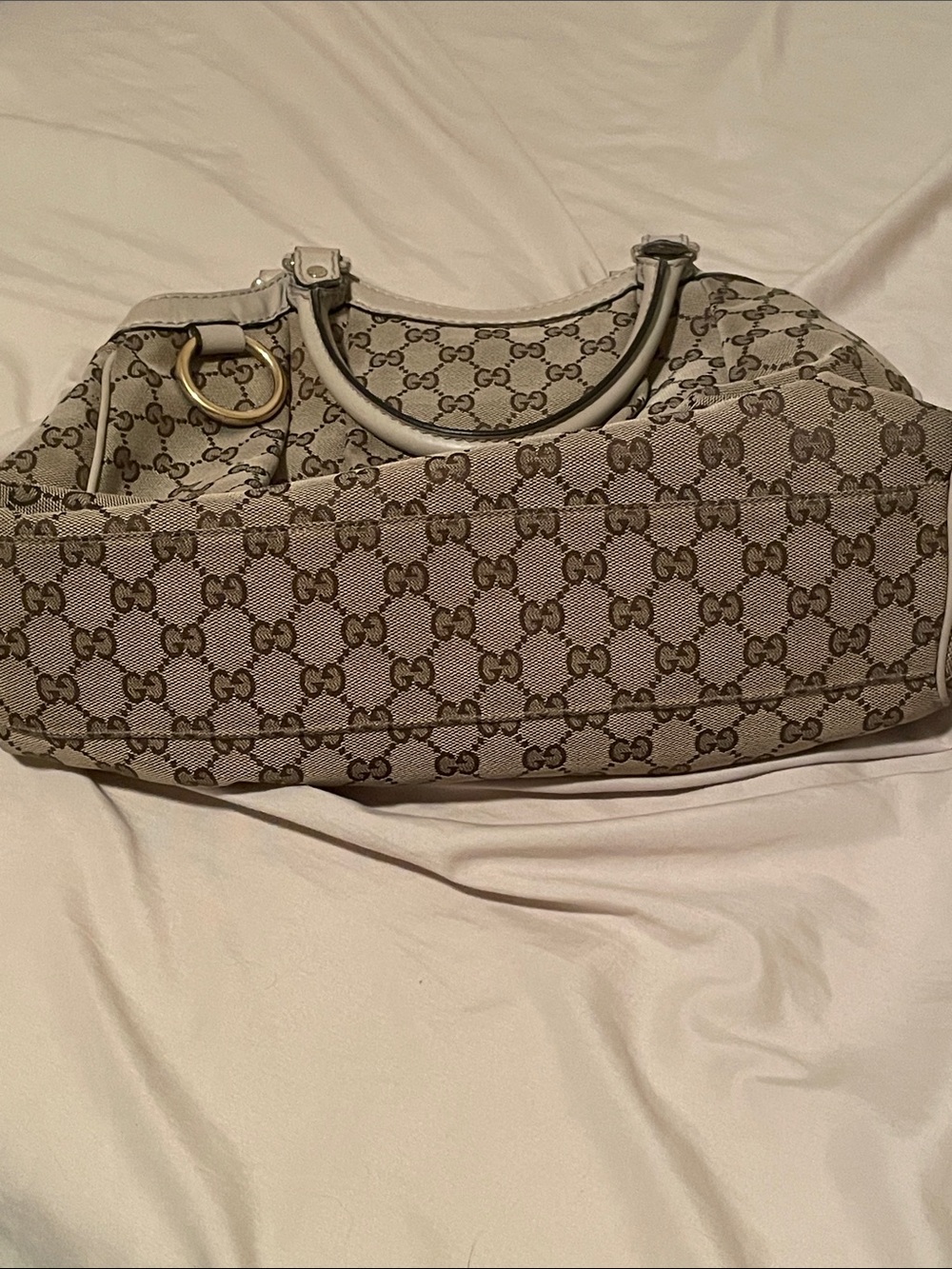Gucci “Sukey” Beige GG Canvas Tote with Cream Trim and Gold Ring - Picture 7 of 15